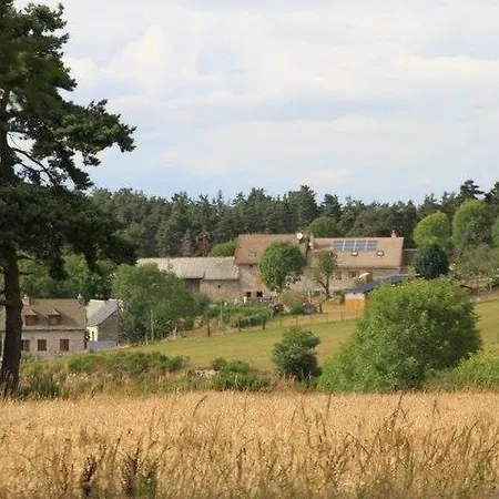 Konukevi La Cantalienne Du Saladou