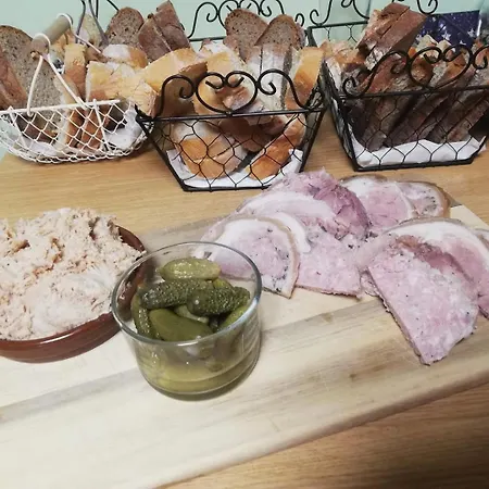 La Cantalienne Du Saladou 3*